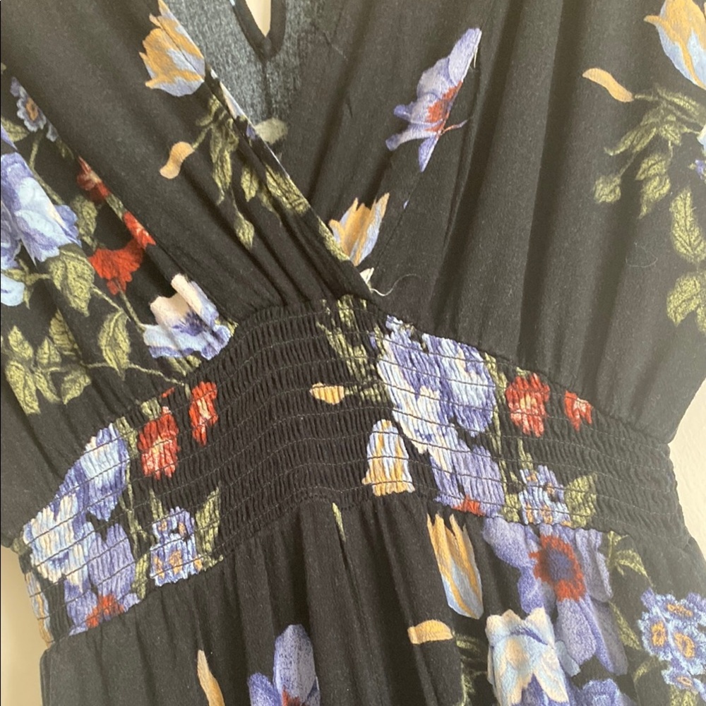 Black Floral Jumpsuit with Dolman Sleeves and V-Neck - Picture 8 of 9